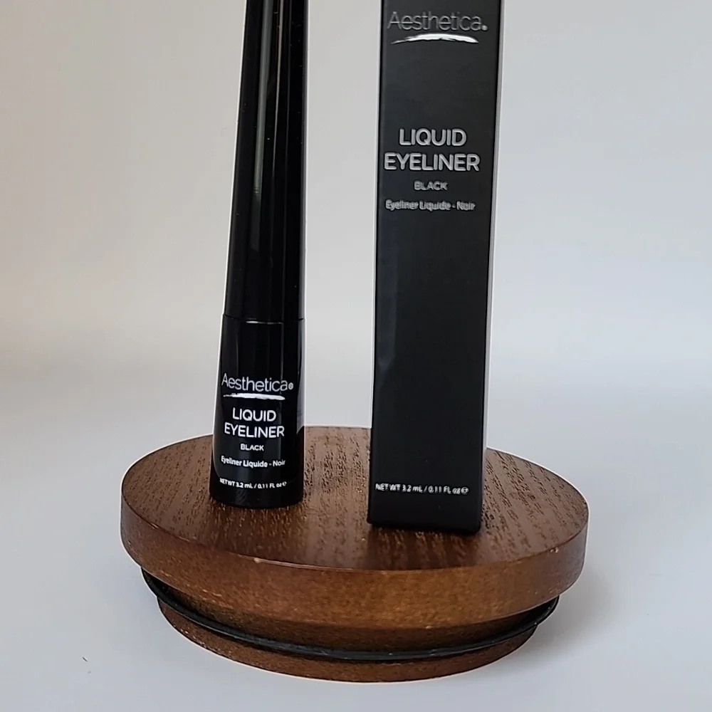 Aesthetica Liquid Eyeliner - Black